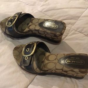 Coach wedge slides